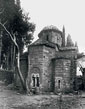 Φωτογραφία 1888-1890. Μονή Καισαριανής, Καθολικό. Άποψη από ανατολικά. Δημιουργοί: R. Weir-Schultz, S. Barnsley. Αρχείο Byzantine Research Fund, Βρετανική Σχολή Αθηνών. Αδημοσίευτη. 