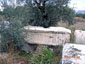 Λείψανα θεμελίωσης πύργου εποχής φραγκοκρατίας στον Ασπρόπυργο (Φωτογραφία Ι. Λιάκουρα)
